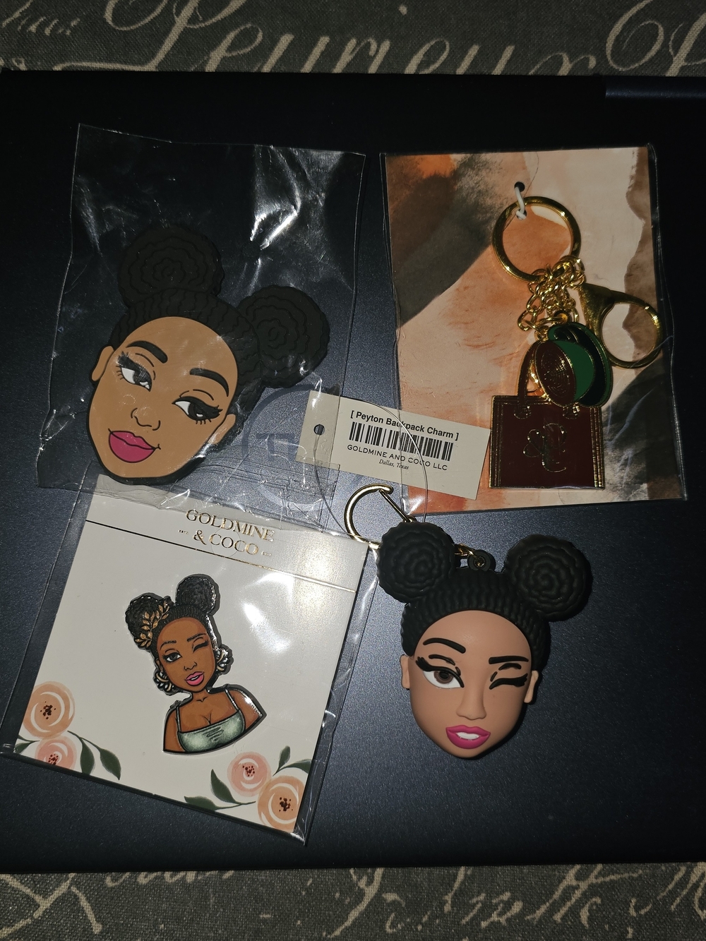 New Peyton Keychain Pin  Popsocket & Goldmine &CoCo Charm